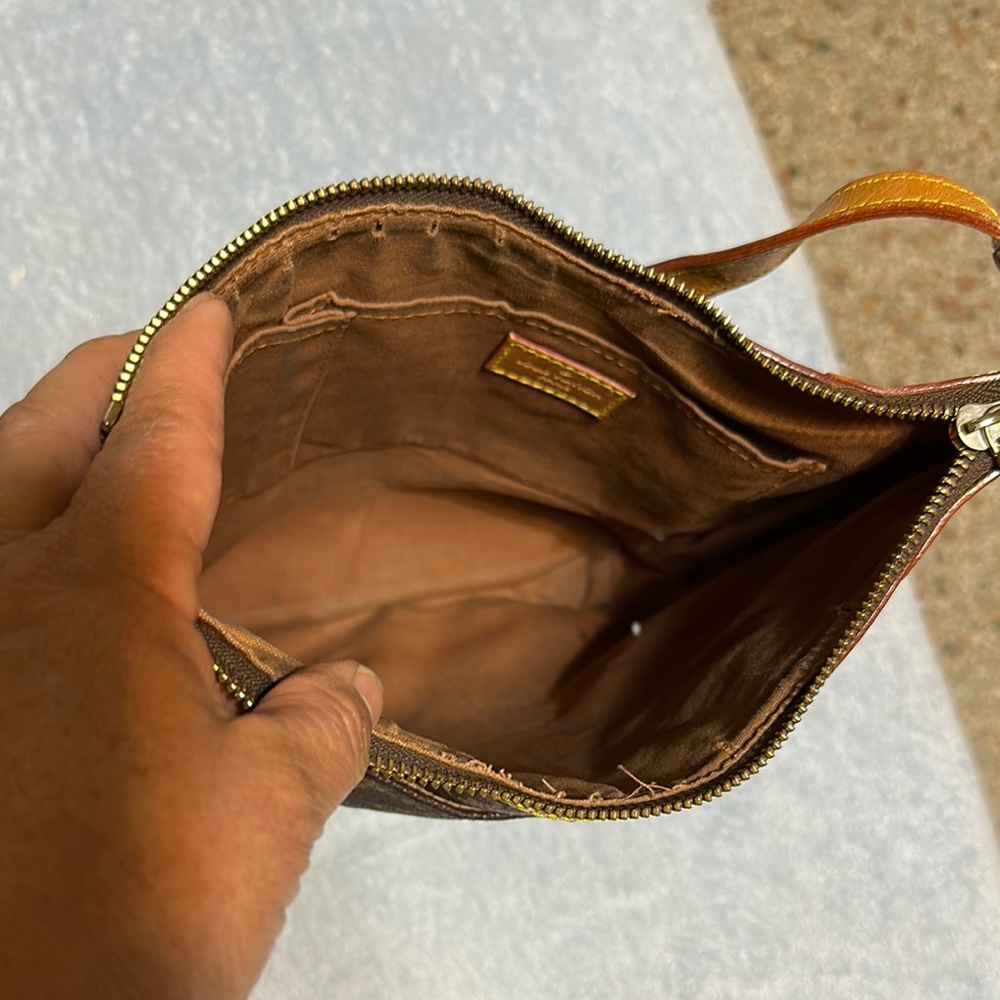 Louis Vuitton Brown and Tan Monogram Bag - Picture 6 of 10